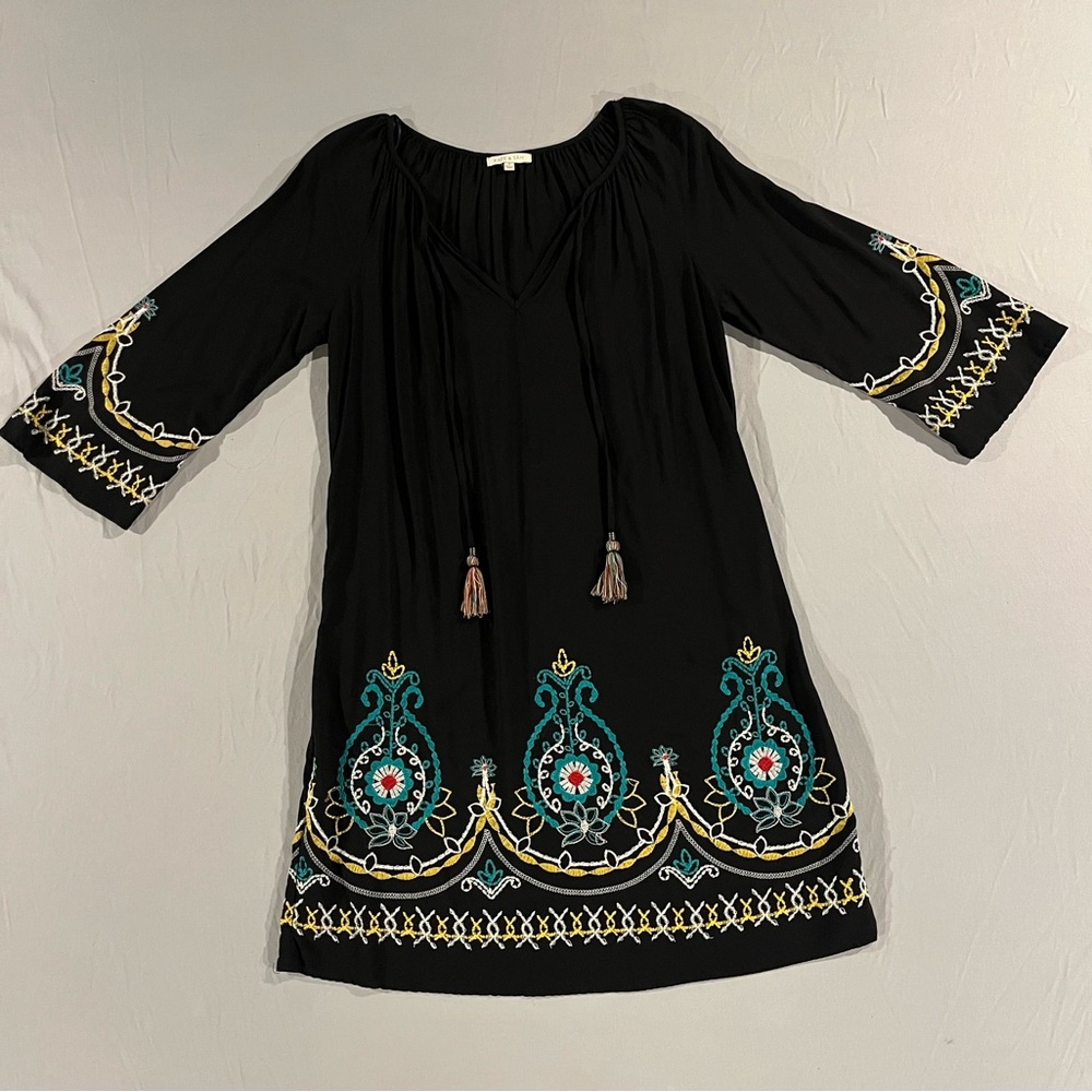 Kate & Sam Black Embroidered Tunic Dress size small NWOT